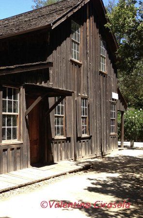 Woodside General Store