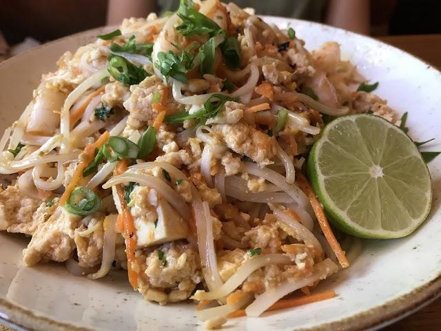 Lazy Dog Restaurant & Bar