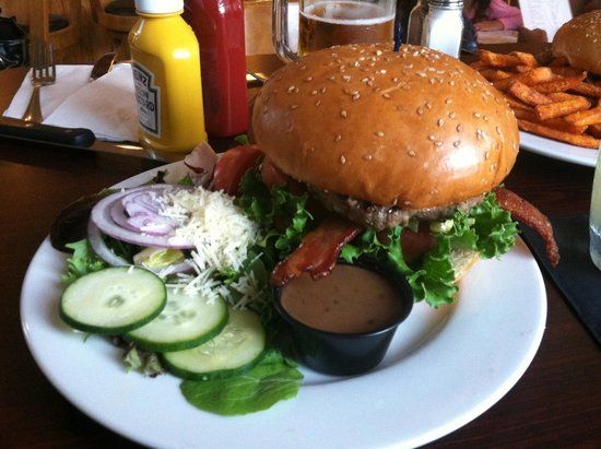 The Cambria Pub and Steakhouse