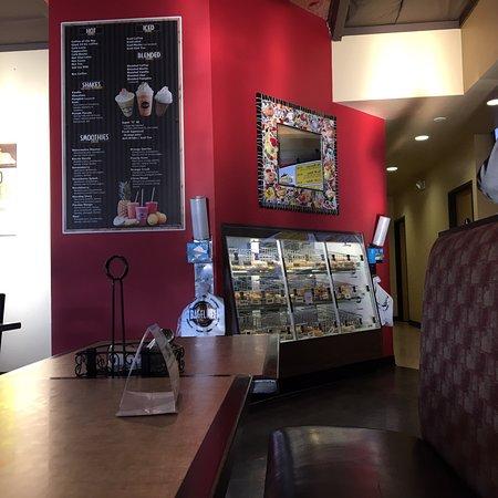 Tommy Pastrami New York Delicatessen