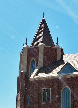 Jill and Frank Fertitta Hall