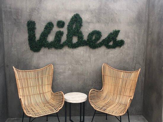 Vibes Cafe