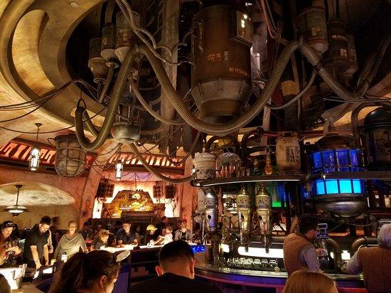 Oga's Cantina