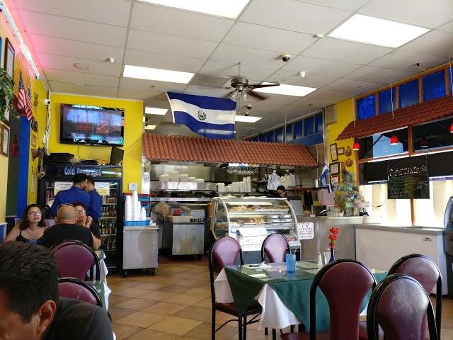 El Buen Gusto Restaurant