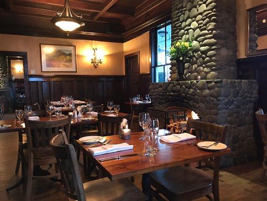 MacCallum House Restaurant