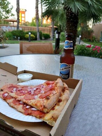 Colosseum New York Pizza