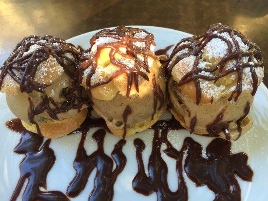 Va de Vi Bistro & Wine Bar