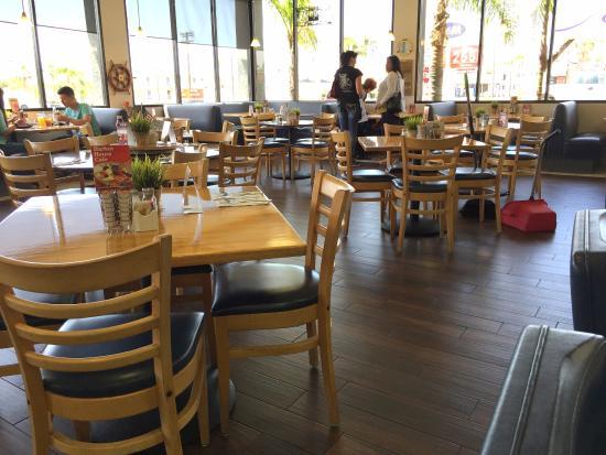 Harbor House Cafe