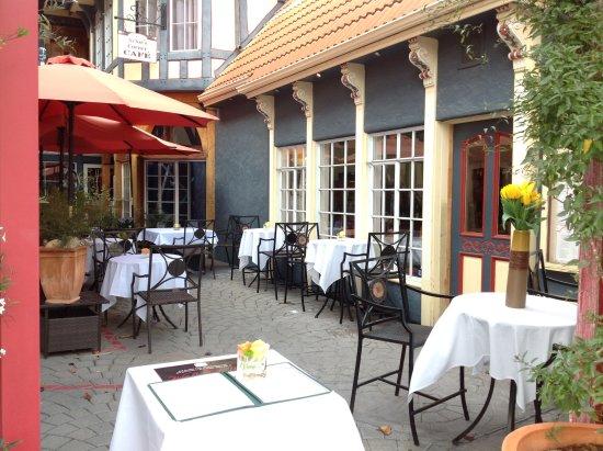 Actor's Corner Cafe'