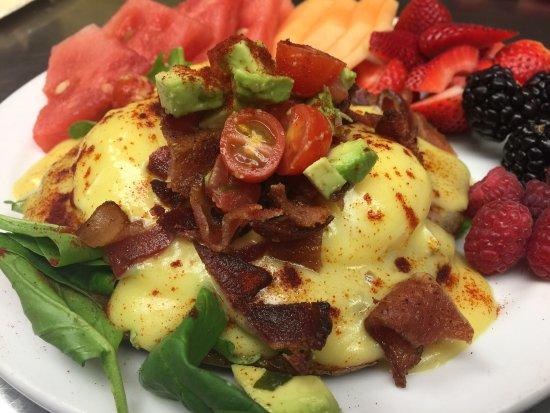 Pillbox Tavern & Grill