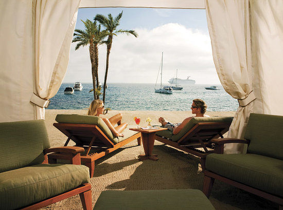 Descanso Beach Club Dining