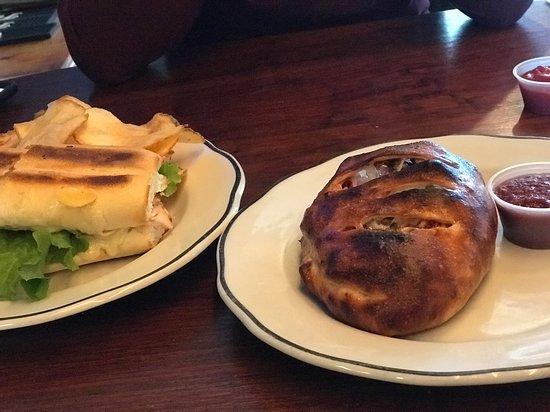 Steamers Beach Side Bar & Oven