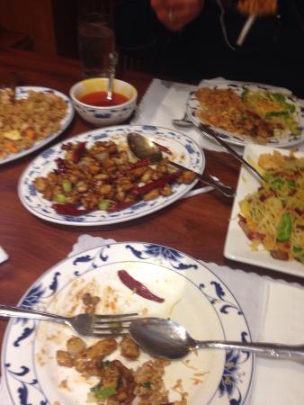 Golden Chopsticks Restaurant