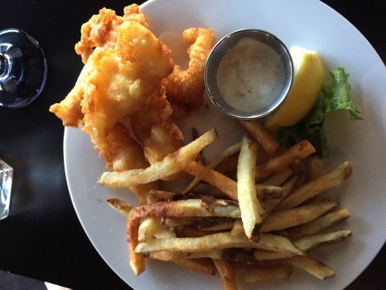 Cove Azul Bar & Grill