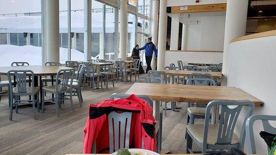 Terrace Bar & Restaurant