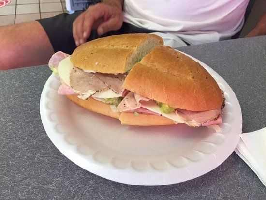 Pulciano's Deli & Cafe