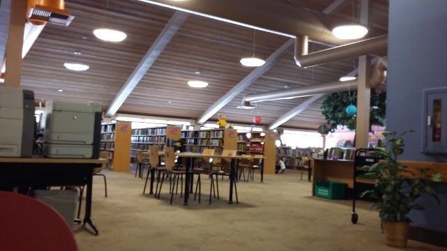 Escondido Public Library