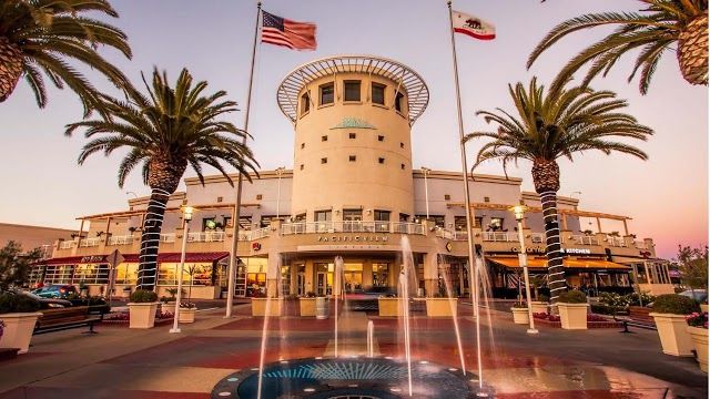 Pacific View Mall