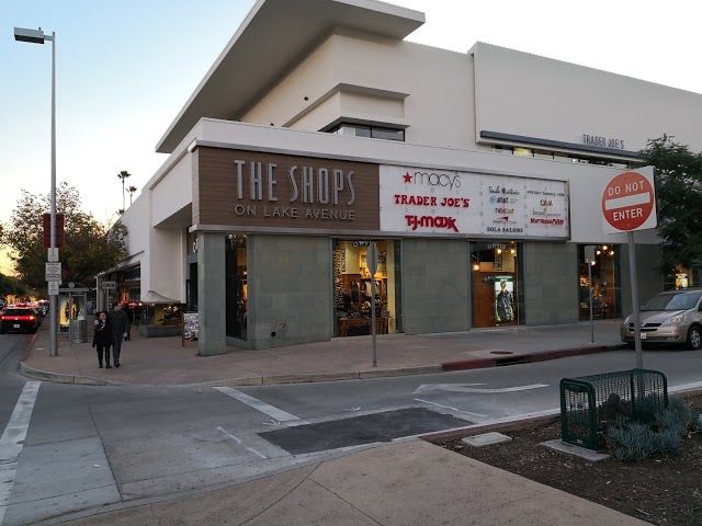 The Shops On Lake Avenue