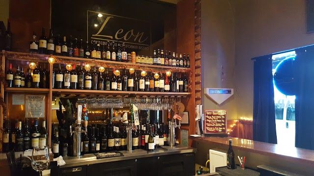 Leon Bistro
