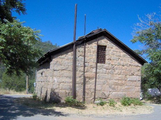 Mariposa County's Old Stone Jail