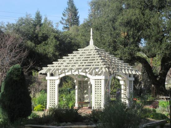 Elizabeth Gamble Garden Center