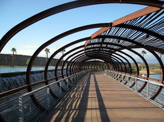 The Shops at Dos Lagos