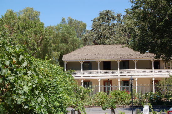 Leonis Adobe Museum