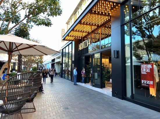 Westfield University Town Center