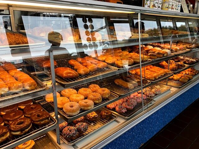 Surfin Donuts Coffee House